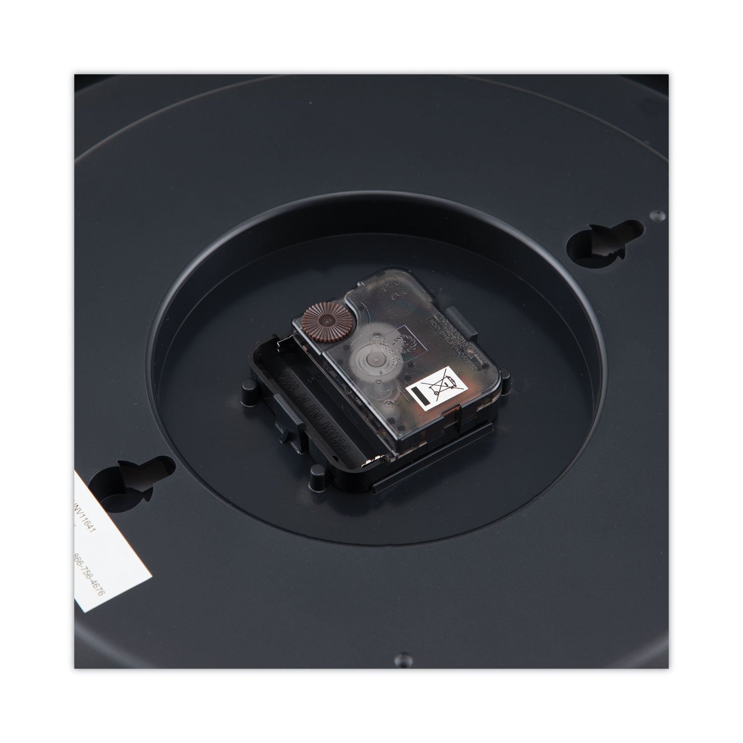 Universal Round Wall Clock, 13.5" Overall Diameter, Black Case, 1 AA (sold separately) (UNV11641) - Image 3